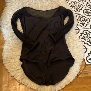 YUMIKO Sz L 3/4 sleeve mesh Leotard Black